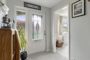 Photo 25- click for photo gallery